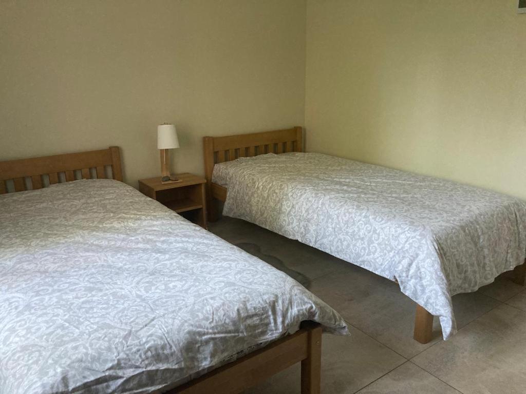Luci Juras Apartamenti 2 罗亚 外观 照片